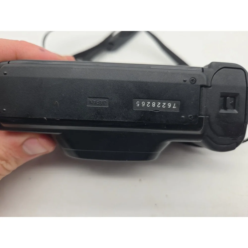 Minolta Freedom Dual AF 35mm Film Point and Shoot Camera Japan - For Parts